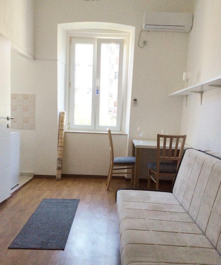Studio Apartman Klara Apartman Fiume Kültér fotó